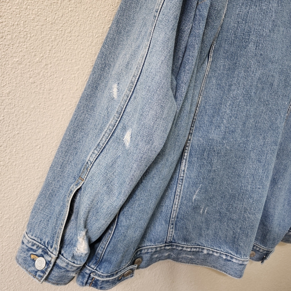 GAP Denim Jacket - image 4